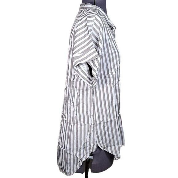 NWOT Denim & Co. Naturals Striped Button-Front Top - Picture 3 of 13